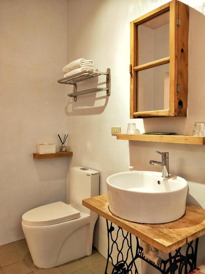 Tainan Macarthur Homestay Exterior foto