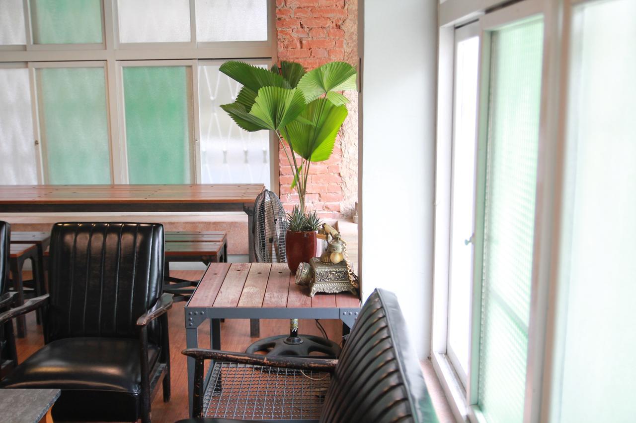 Tainan Macarthur Homestay Exterior foto