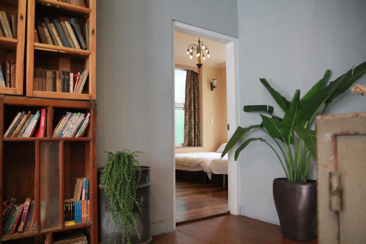 Tainan Macarthur Homestay Exterior foto