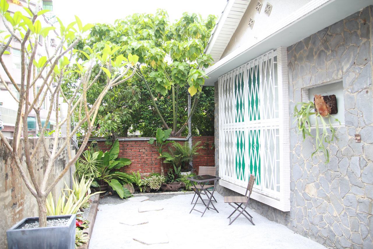 Tainan Macarthur Homestay Exterior foto